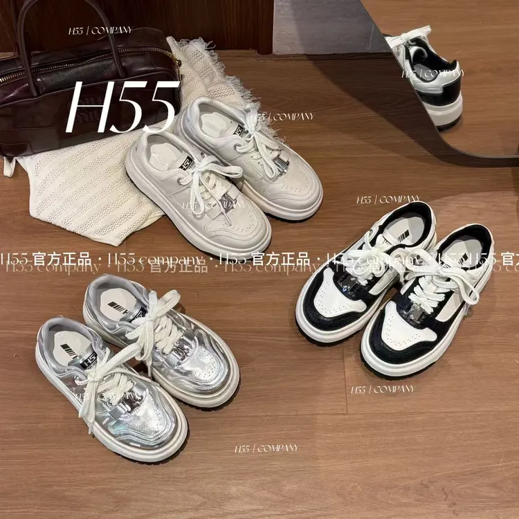 H55-长期主义“万能搭”的擦色小银扣板鞋5cm19-2742-RD