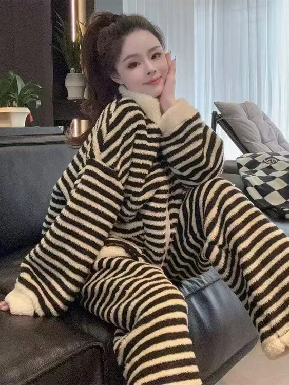 冬季慵懒风睡衣韩版条纹睡衣女士加绒加厚可爱立领家居服细绒特厚