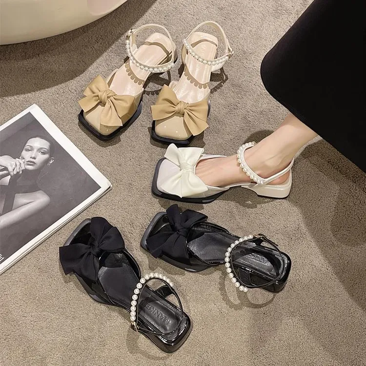 包头凉鞋女款夏季2025年新款法式珍珠中跟一字带粗跟玛丽珍小皮鞋