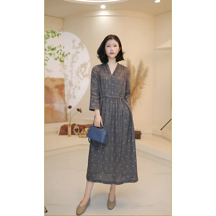 【婉婉专属】原形气质V领八分袖亚麻连衣裙女2025秋季收腰显瘦优雅长裙91702