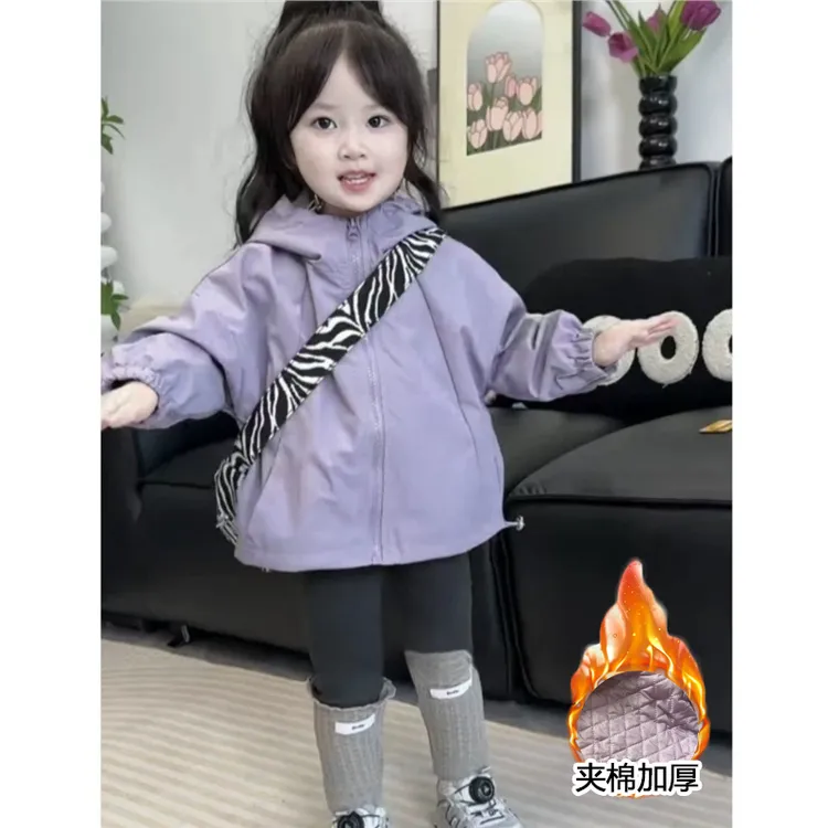 女童夹棉风衣外套秋冬款儿童连帽冲锋衣套装女宝加绒打底裤两件套