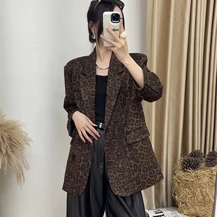 2025高级感豹纹西装外套女中长款秋季新款赫本风长袖时尚西服上衣