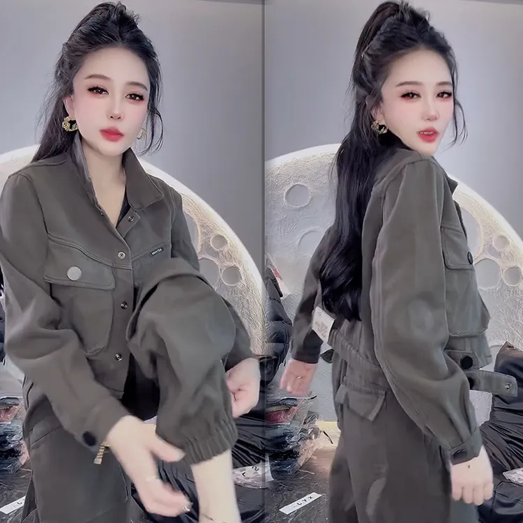 2025秋季新款时尚显瘦气质网红高档洋气女高级百搭宽松大码两件套