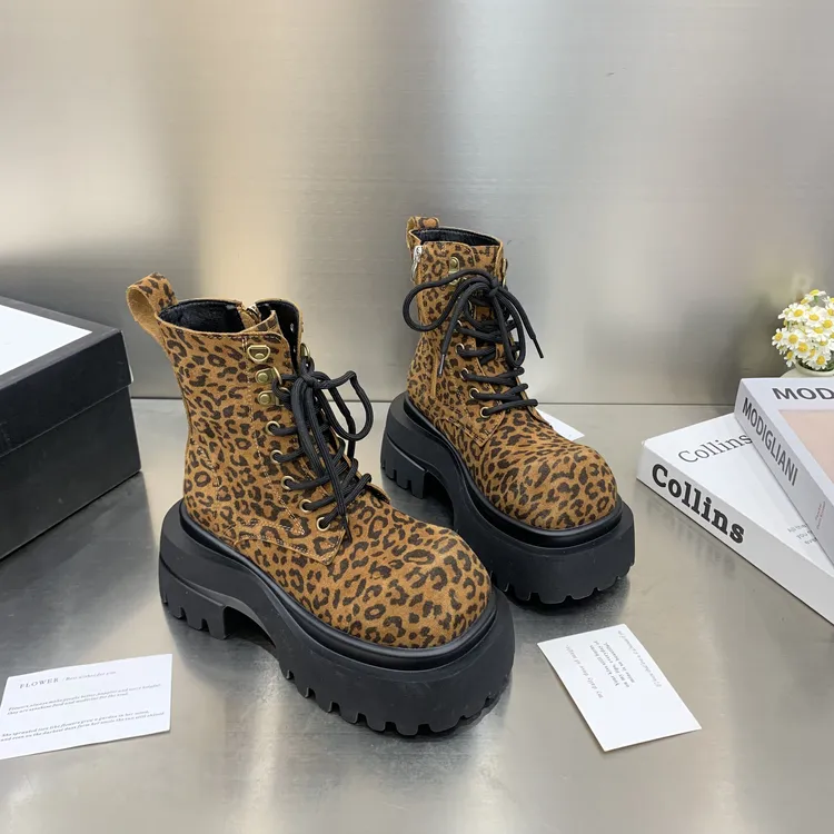 欧货真皮豹纹厚底大头马丁靴女系带短靴增高小个子工装机车大黄靴