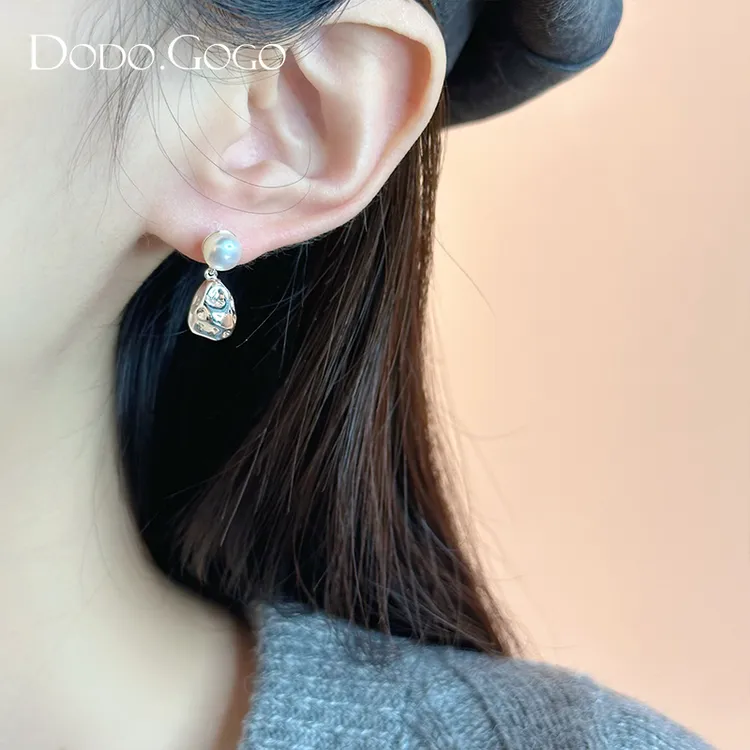 合金仿珍珠耳饰 原创设计几何优雅金色法式轻奢耳环精致