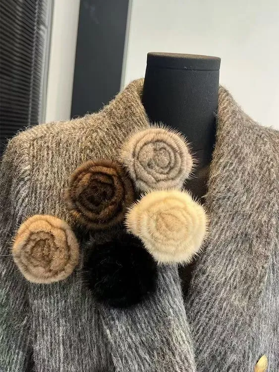 非金属锦纶胸针 真水貂毛花朵胸针女简约时尚别针款配饰衣服装饰