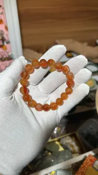 天然红玛瑙时尚手串