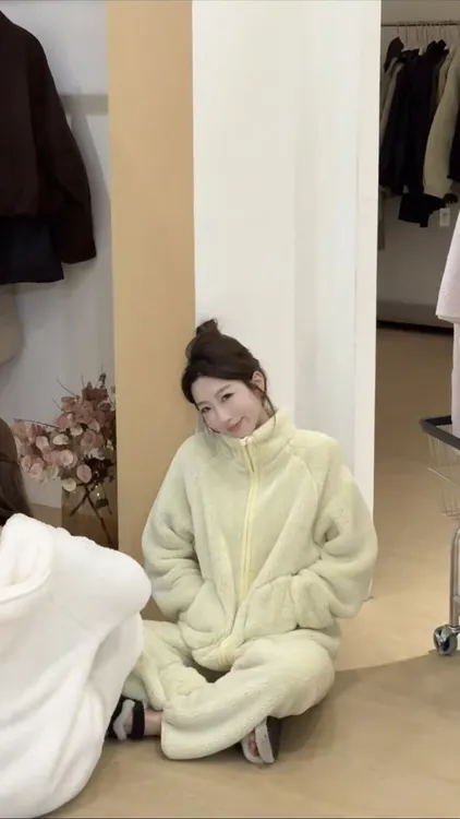 【暖宝宝】北极绒秋冬季韩系加绒加厚时尚保暖外穿家居服