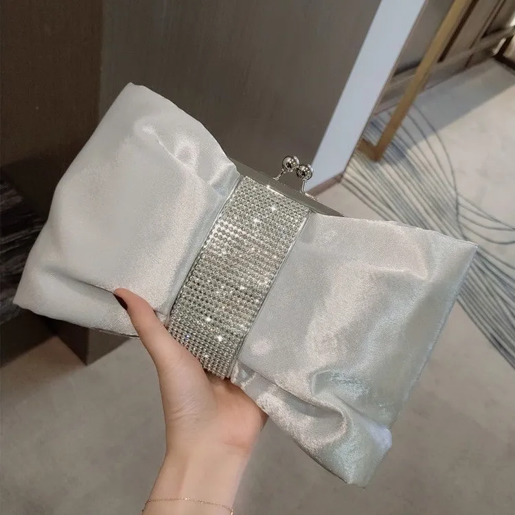 闪亮褶皱闪钻晚宴包水钻蝴蝶结名媛宴会手拿包时尚百搭女士链条包