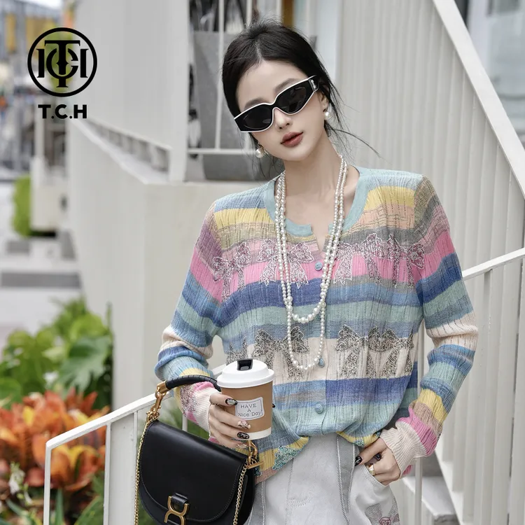 TCH私服烫钻蝴蝶结撞色小众休闲针织衫女T75A43E5007轻奢tch