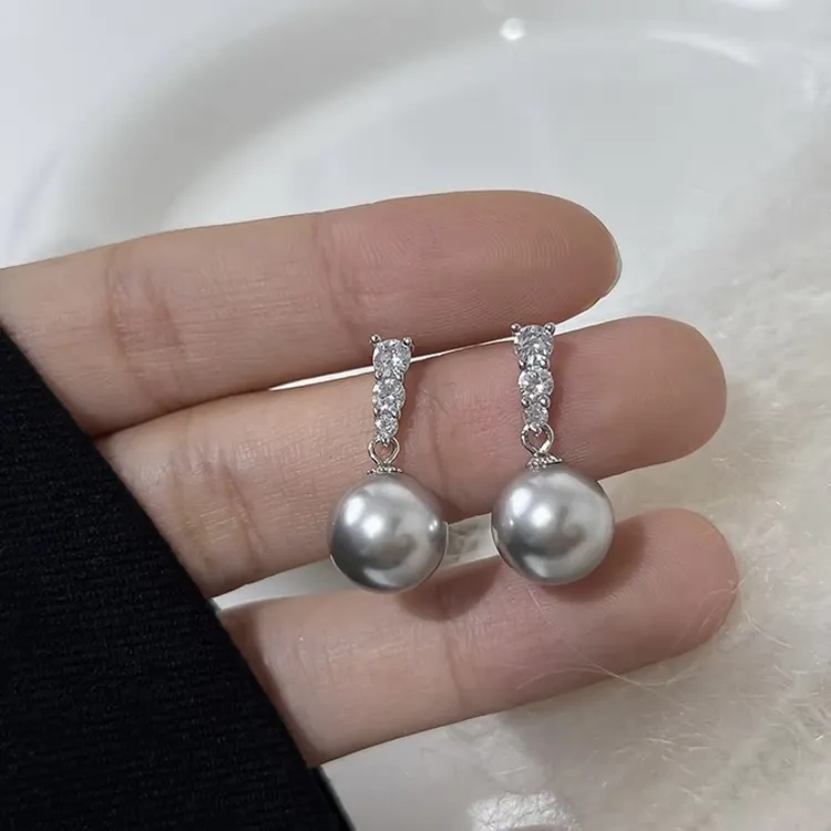 铜合金耳饰 H149轻奢施家强光珠珠无耳洞耳夹蚊香盘法式高级耳饰