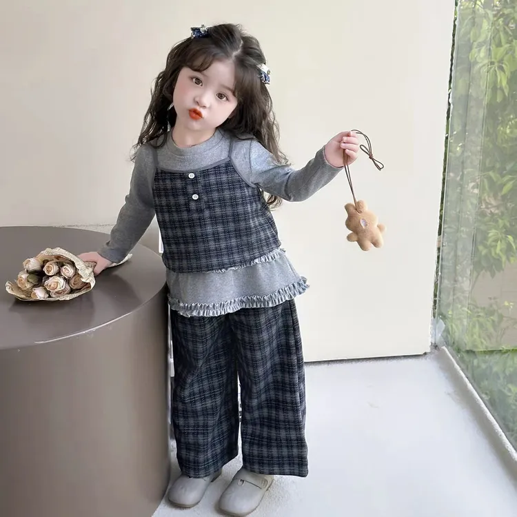 女小童韩版套装春秋装2025新款女宝宝洋气时尚秋装儿童甜美三件套