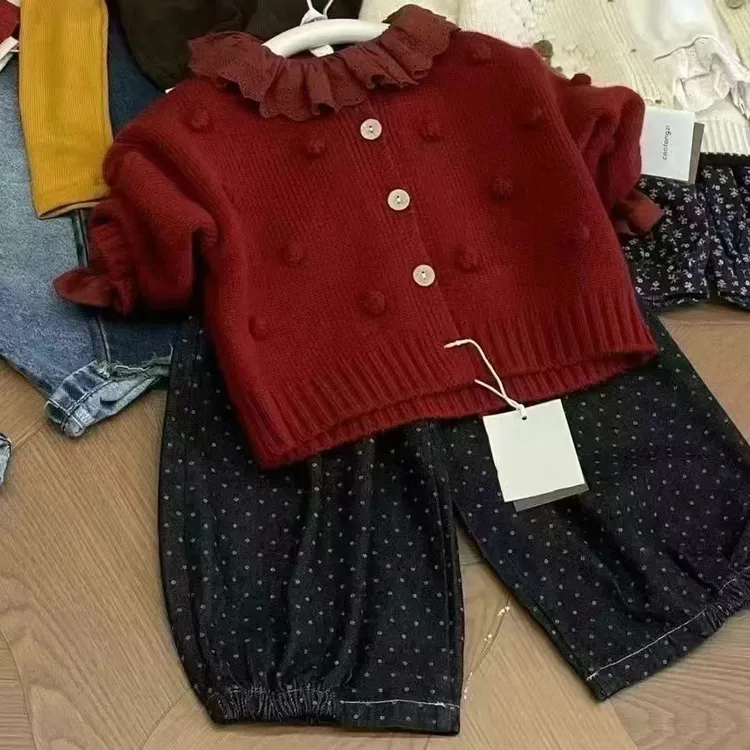 女童洋气常规套装童装韩版毛衣针织圆点极简风春秋毛衣三件套
