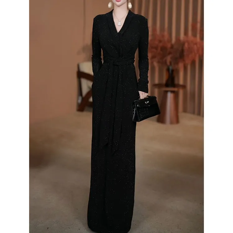 气质女神范高档纯色亮片连衣裙2025春季新款洋气减龄显瘦绑带长裙