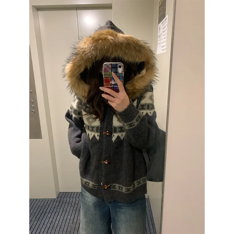 费尔岛加厚撞色提花可拆卸毛领针织开衫秋冬设计感宽松毛衣外套女