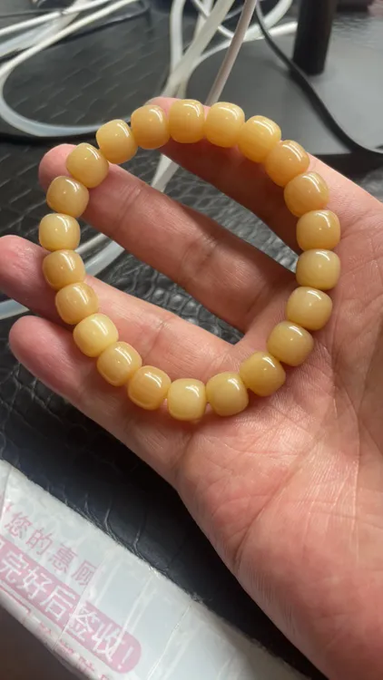 精品驼骨老黄透料单圈尺寸10x9毫米