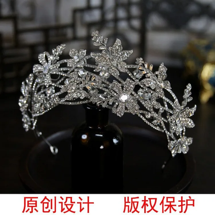 欧式2025新款奢华蝴蝶双层新娘结婚皇冠头饰王冠头冠发饰配饰大气