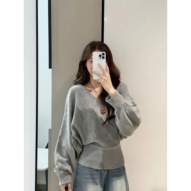 韩系辣妹纯色V领蝙蝠袖针织衫女装秋季新款绑带收腰显瘦百搭上衣