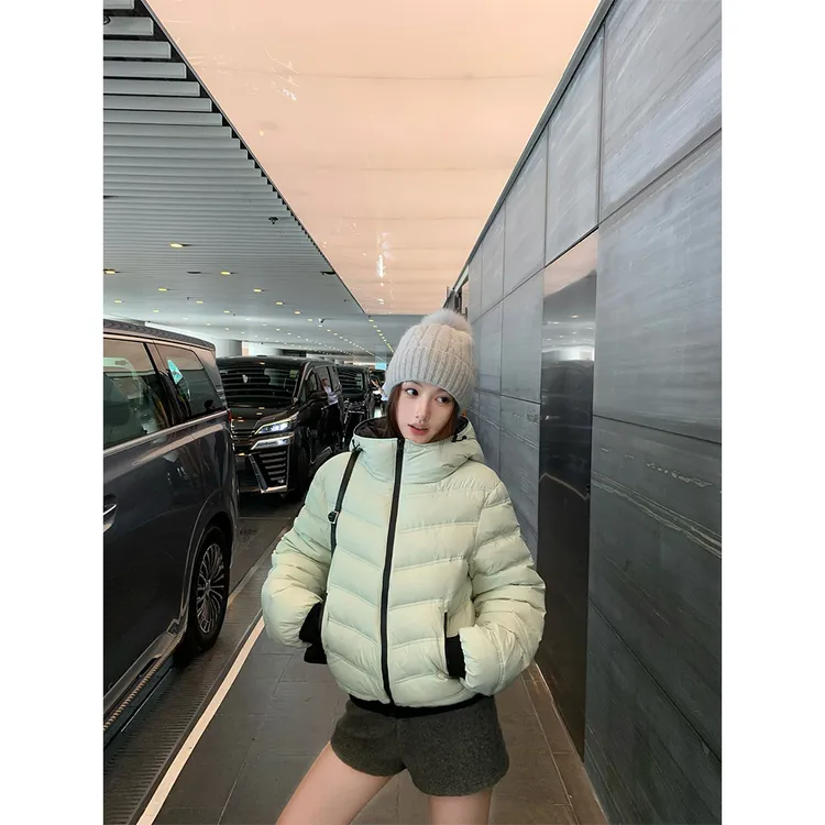 私服挚爱棉服！排骨撞色连帽棉服女秋冬保暖23185#