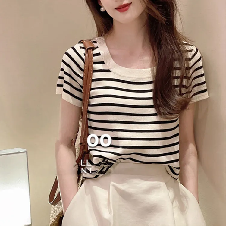 条纹U领锁骨t恤女上衣夏季新款正肩大码女款针织短袖内搭打底衫