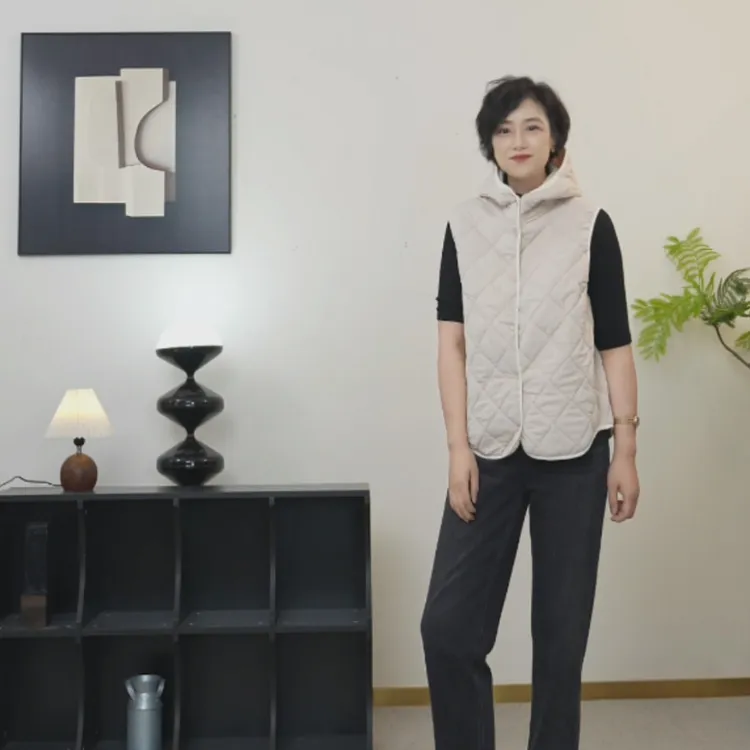 【U.M】月下听风绵羊毛连帽马甲简约百搭叠穿马甲