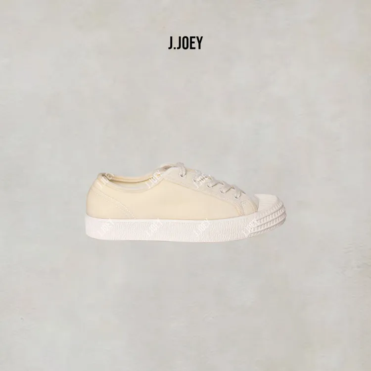 J.JOEY 新款简约奶黄色平底百搭休闲帆布鞋 C50709