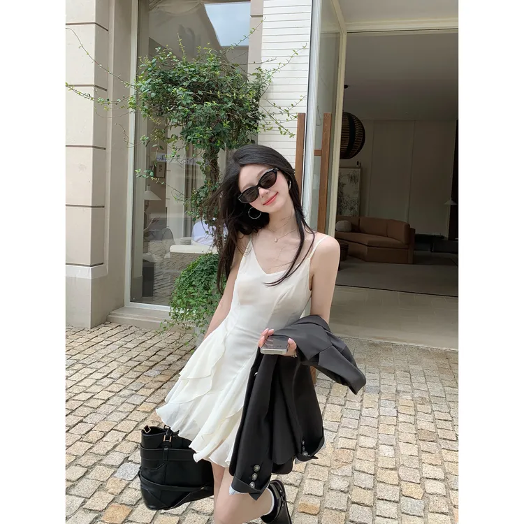 切糕自制【归国千金】小个子秋季女流光风纯欲慵懒短款白色连衣裙