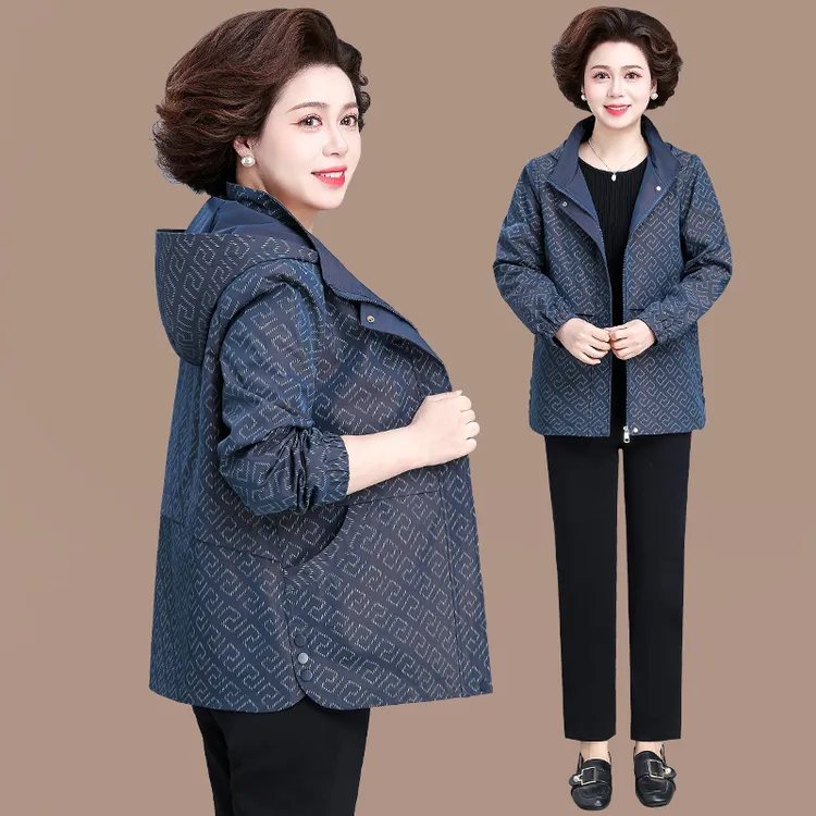 妈妈春装外套加肥加大码中老年女春秋夹克老人衣服阔太太短款风衣