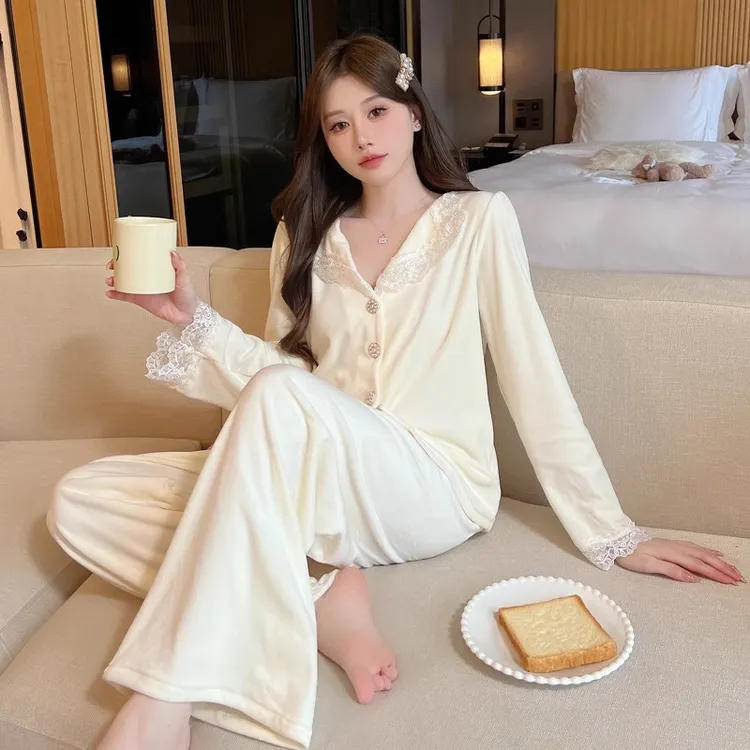 高级小香风双面绒睡衣女秋冬季甜美蕾丝公主风开衫长袖长裤家居服