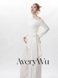 老吴的衣橱【清冷·品调】慵懒不规则设计简约百搭修身长袖上衣C725