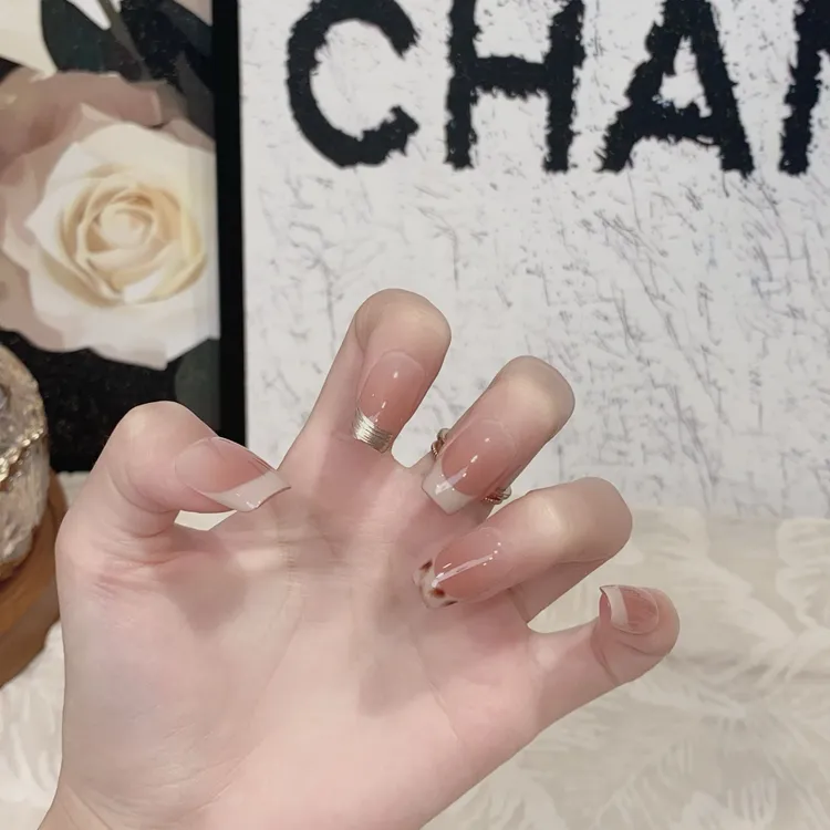 JDD【西西子】高级感纯欲显白法式秋冬2025纯手工新款穿戴甲片美甲