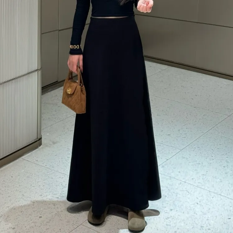 【CC】冬款显瘦高腰收腰弹力松紧极简小A版加厚加长毛呢半身裙