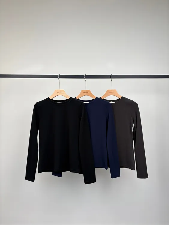 失物招领潮牌女装 2025冬季新款保暖加绒加厚圆领长袖T恤2085