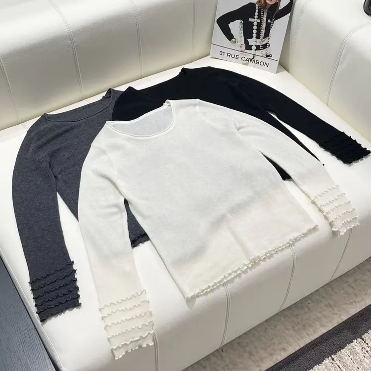 熙薇【法式甜简】2025秋季新款时尚百搭圆领少女感毛衣H6014