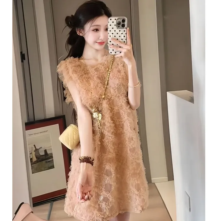 辣妹重工花瓣蕾丝拼接连衣裙女夏季新款修身显瘦设计感小众短裙子