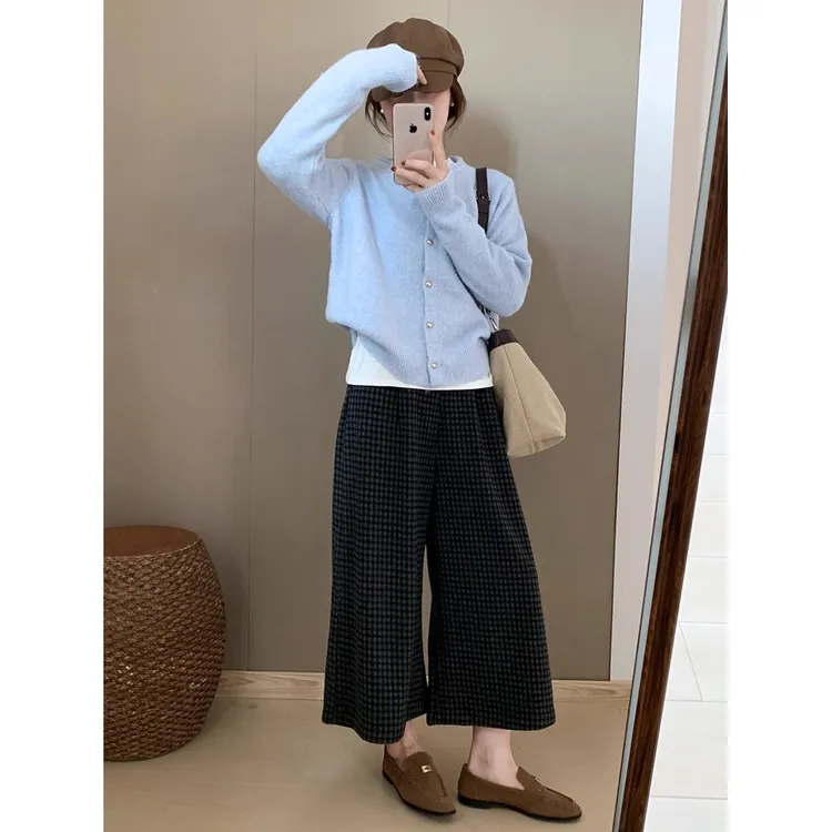 法式2025秋季新款高级感软糯针织开衫女气质毛衣上衣格子裤子套装