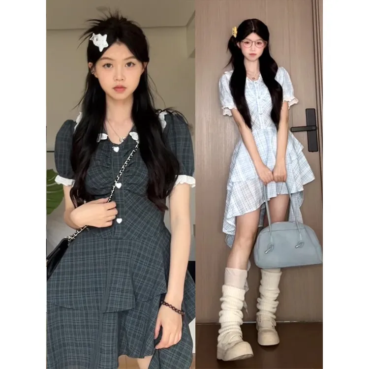 夏季2025新款法式学院风娃娃领格子连衣裙子女不规则蛋糕蓬蓬裙子