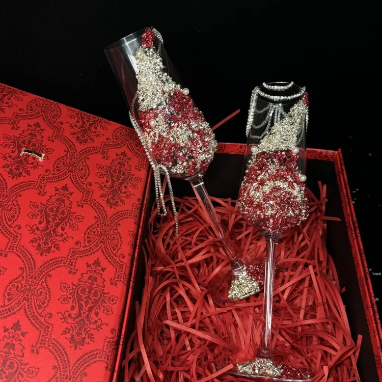 订婚敬酒杯闺蜜手绘碎钻敬酒杯庆祝diy材料diy高脚杯婚礼婚礼物品
