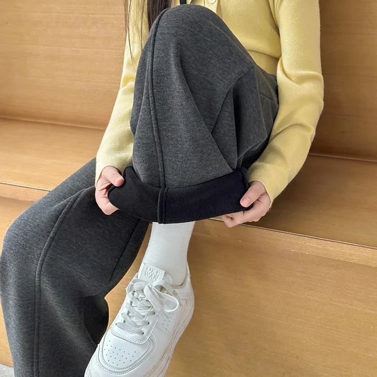 儿童秋冬装大女童装弯刀裤子加绒一体绒运动卫裤春秋款阔腿直筒裤