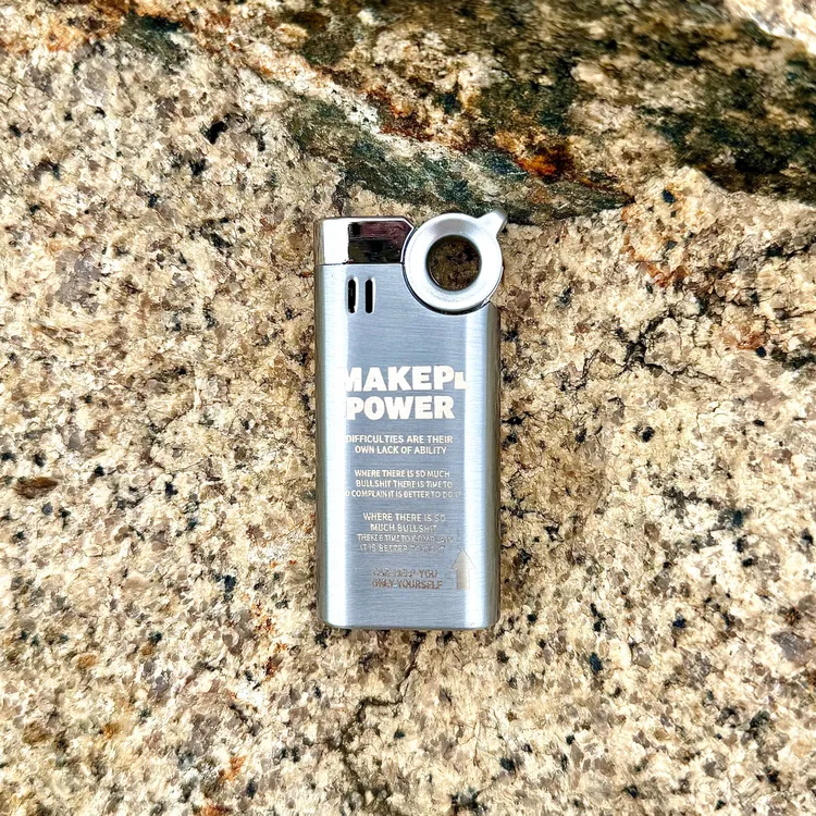 新款高颜值创意防风充气打火机单摇臂点火都彭打火机免费定制