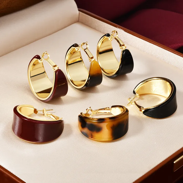 铜合金耳饰 鼎溢欧美气质名媛豹纹形耳环轻奢高级感耳圈时尚yh