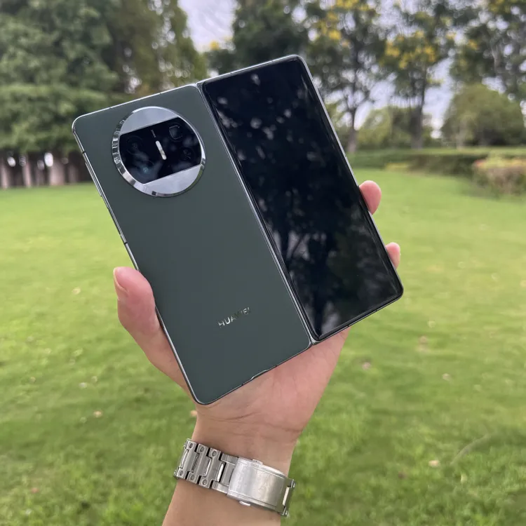 9新 Huawei/华为 mate x3商务曲面折叠屏手机支持卫星定位超轻薄