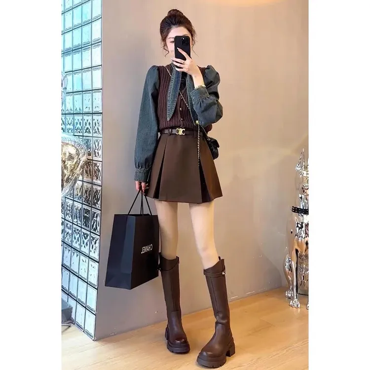 开春时尚搭配一整套女牛仔拼接毛衣短裙两件套今年流行漂亮套装裙