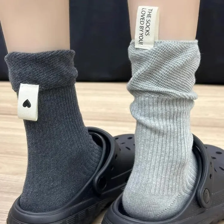 秋上新中筒袜春秋款灰色袜子女袜ins潮日系长筒袜新款爆款堆堆袜Q