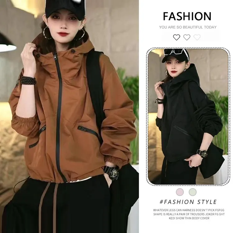 时尚户外工装夹克外套女款2025冬季新款连帽今年流行防风冲锋衣