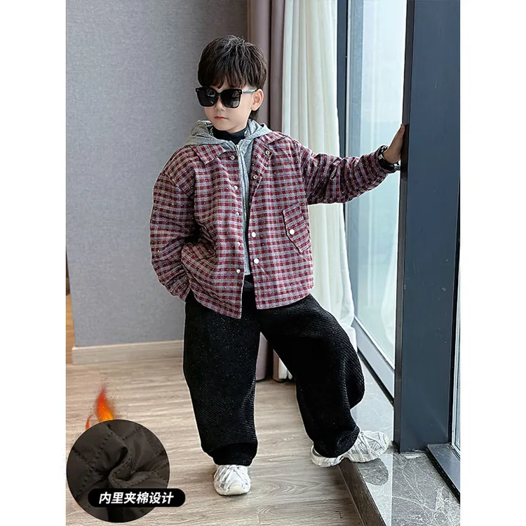 中大童百搭潮酷男童带钻假两件拼接连帽格子外套加厚棉袄冬季新款