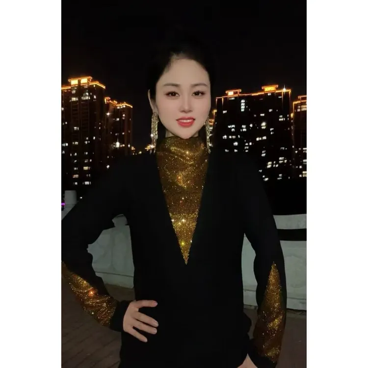 【香香爆款809#加绒】打底衫女内搭秋冬时尚烫钻上衣修身显瘦