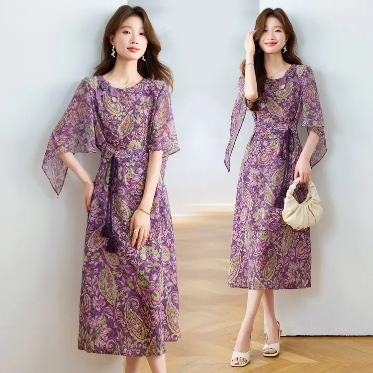 法式高端大气碎花连衣裙女2025夏季新款气质女人味时尚中长款裙子