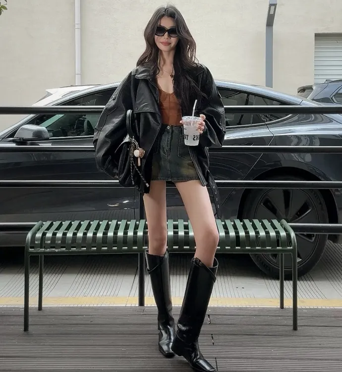 高端肌理感阔版双领机车皮衣女春秋时尚宽松显瘦