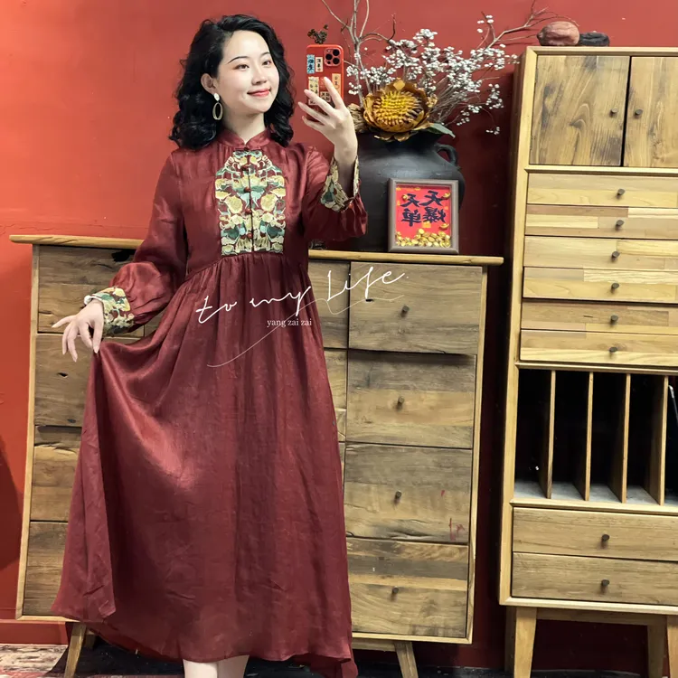 羊在在【红袖添香】中式连衣裙女重工刺绣高级感苎麻长裙LYQ25Y116